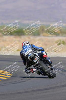 media/Oct-09-2022-SoCal Trackdays (Sun) [[95640aeeb6]]/Turn 14 Backside (1125am)/